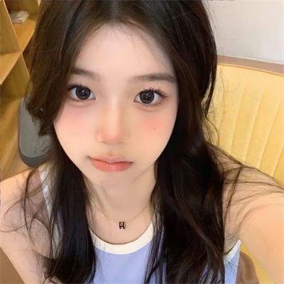 一个少女复仇的情色故事 海报